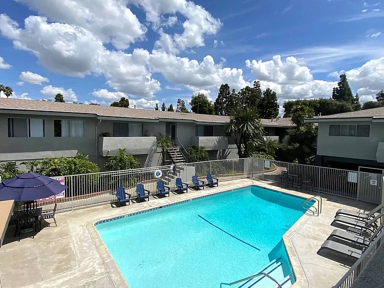 Tustin Palms Apartment Homes — Photo 63