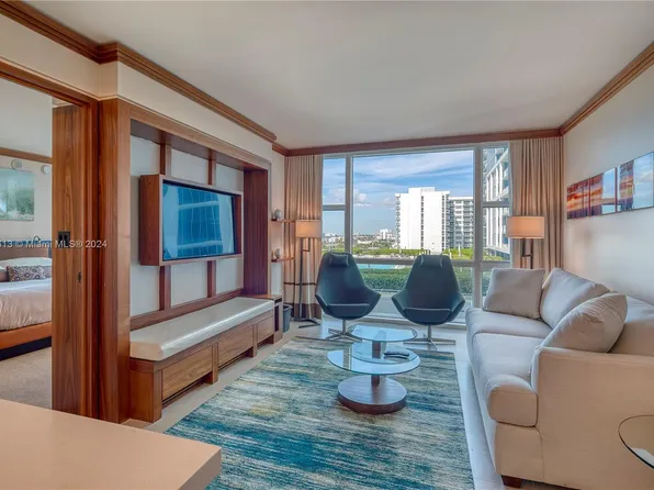 6801 Collins Ave #718, Miami Beach, FL 33141
