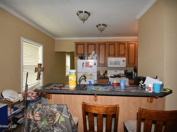 gulfport-mississippi-2103491340 picture