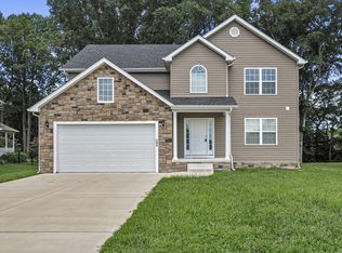 164 River Cliff Cir, Felton, DE 19943