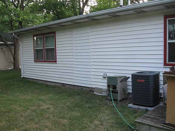 back of house and ac unit