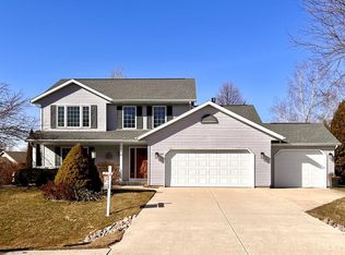 5306 Silver Fox Run, Sheboygan, WI 53083