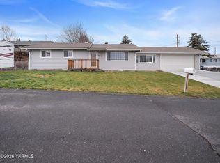 10 Viking Dr, Selah, WA