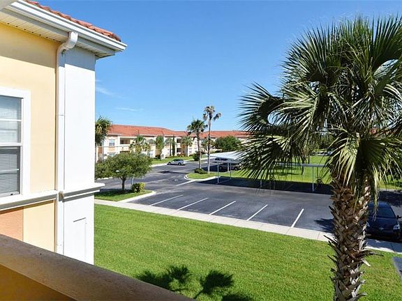 5th image of 2950 Viscaya Pl Unit 203