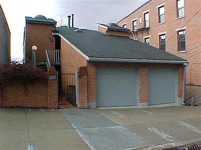 1st image of 31 Mulberry St