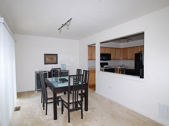5th image of 45 Aegina Ct