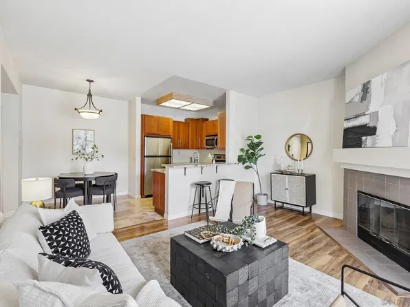 2020 Camino De La Reina Unit 2302, San Diego, CA 92108