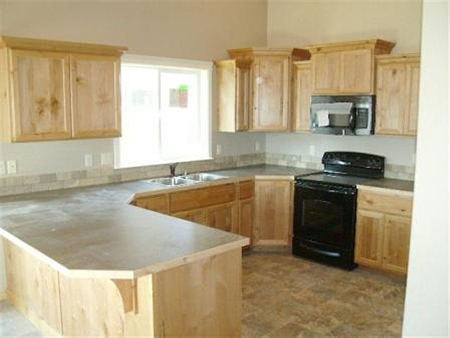 2nd image of 10364 Breckfield