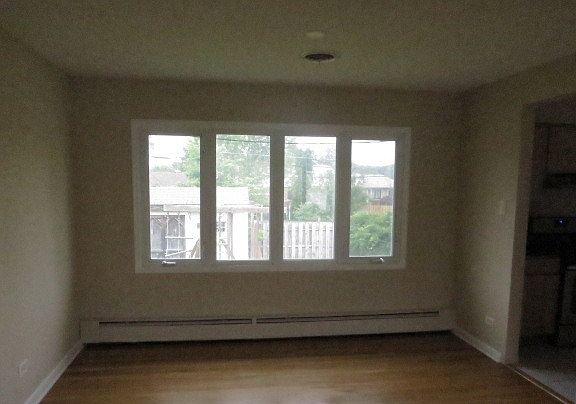 2nd image of 1341 Grant Ave