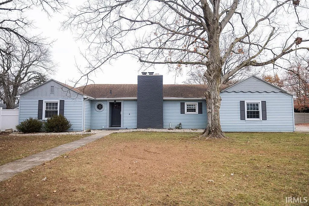 1308 N Woodridge Ave photo 1