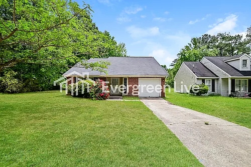 200 Greenlake Dr Photo 1