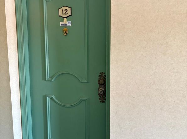 26 Madrid Sq APT 12
