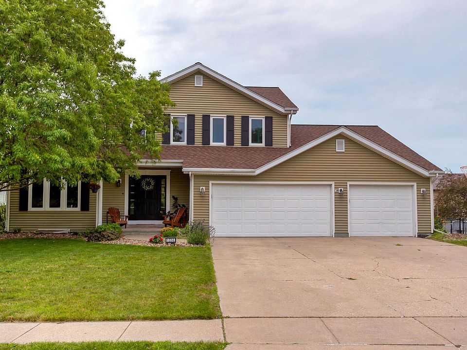 1st image of 1514 NW Parkridge Pl