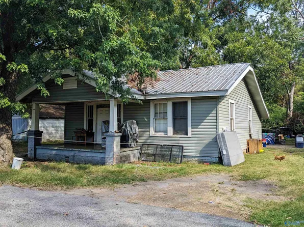 102 N 2nd St, Gadsden, AL 35903