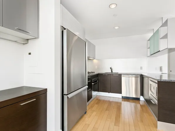 350 West 42nd Street image 5 of 16