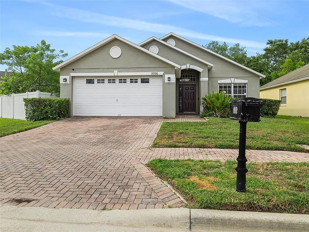 3 bed, 2.0 bath, 1536 sqft, $2,600 — Photo 1