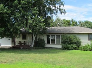 405 E 16th Ave, Redfield, SD 57469