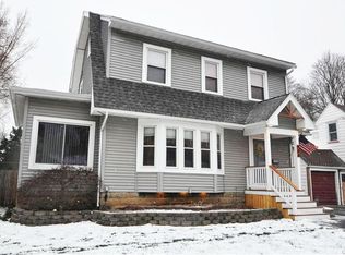 906 Britton Rd, Rochester, NY 14616