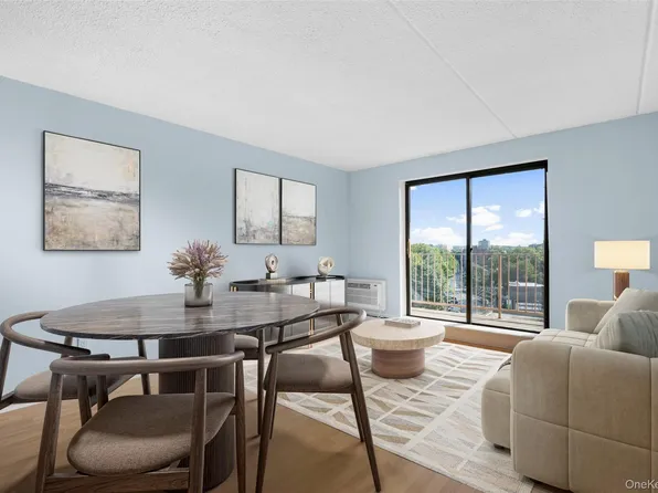 687 Bronx River Road #7C, Yonkers, NY 10704