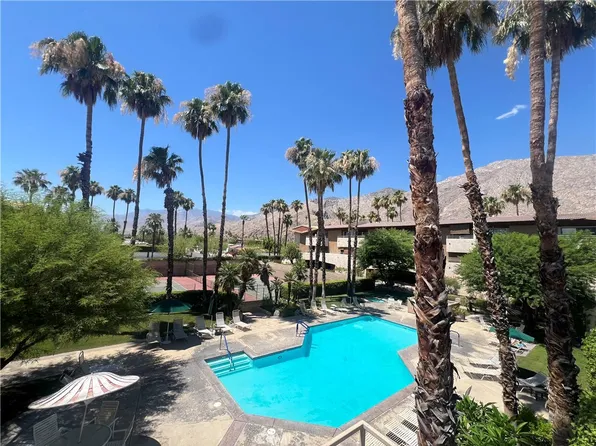 470 S Calle Encilia Unit B11, Palm Springs, CA 92262