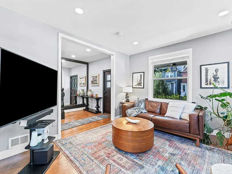 76 Condict St #HOUSE — Photo 6