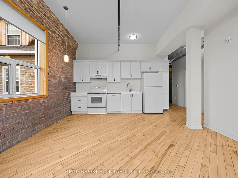 150 Mill St #310 — Photo 14