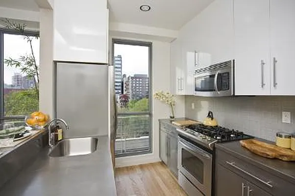 Sold by Corcoran | media 19