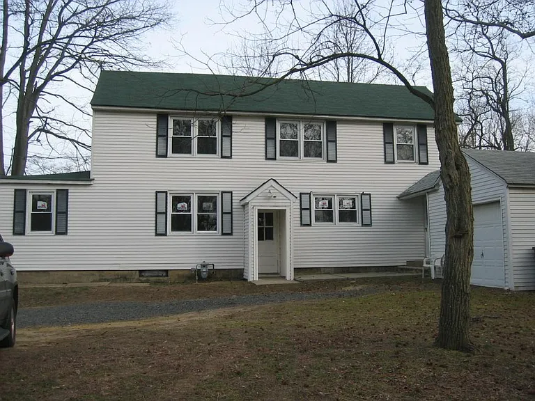 Tindall Rd — Photo 2