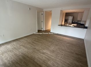 281 Harvard St APT 14, Cambridge, MA 02139