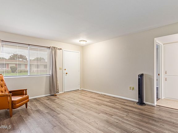 4th image of 9431 N 111TH Avenue