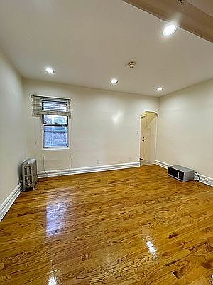 4th image of 35-05 31st Ave #2F