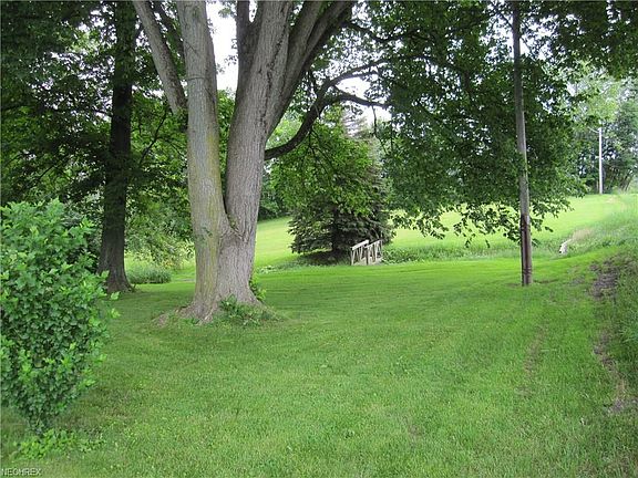4th image of 5353 Millersburg Rd