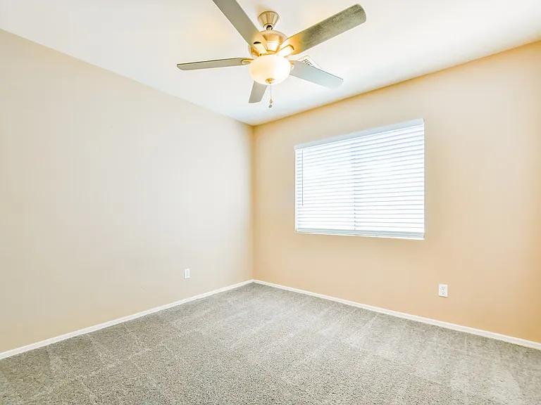 803 S Chatsworth St — Photo 13
