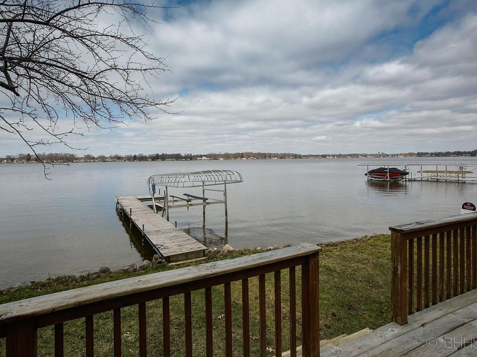 59122 pine grove rd-101