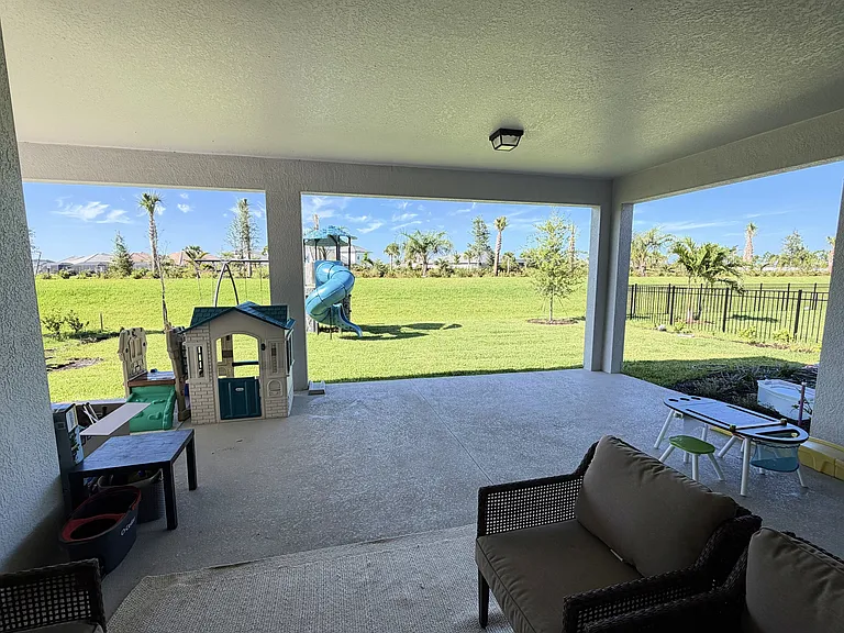 2917 Silverlefe Ln — Photo 23