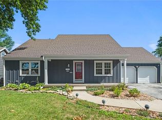 3600 W 48th St, Roeland Park, KS 66205