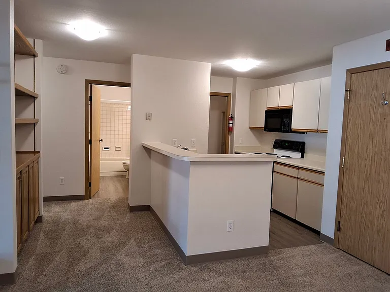 3550 W Dimond Blvd #206 — Photo 2