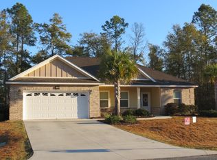 153 Juniper Dr, Crawfordville, FL 32327