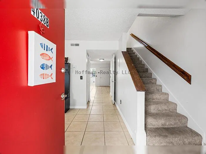 2 bed, 2.5 bath, 1562 sqft, $1,720 — Photo 3