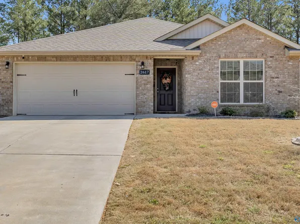 2617 Ajs Arbor Dr, Huntsville, AL 35810