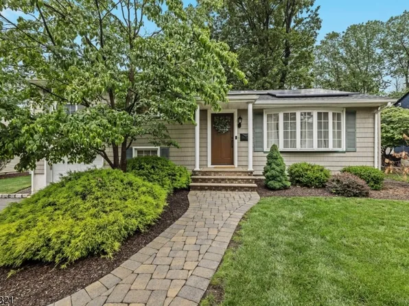 30 Longview Rd, Cedar Grove Twp., NJ 07009