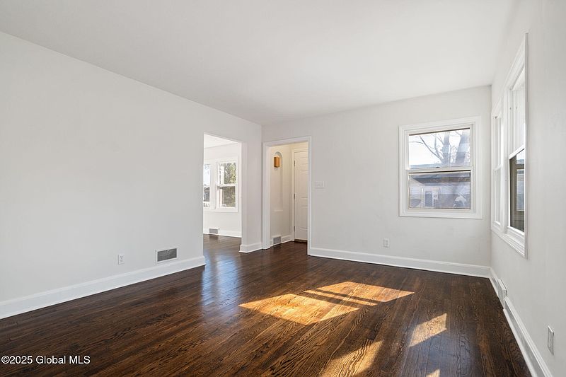 2nd image of 27 Crescent Drive