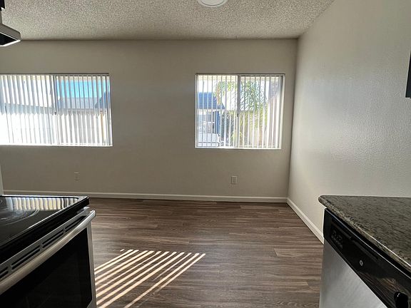 4th image of 4878 Saratoga Ave APT 206