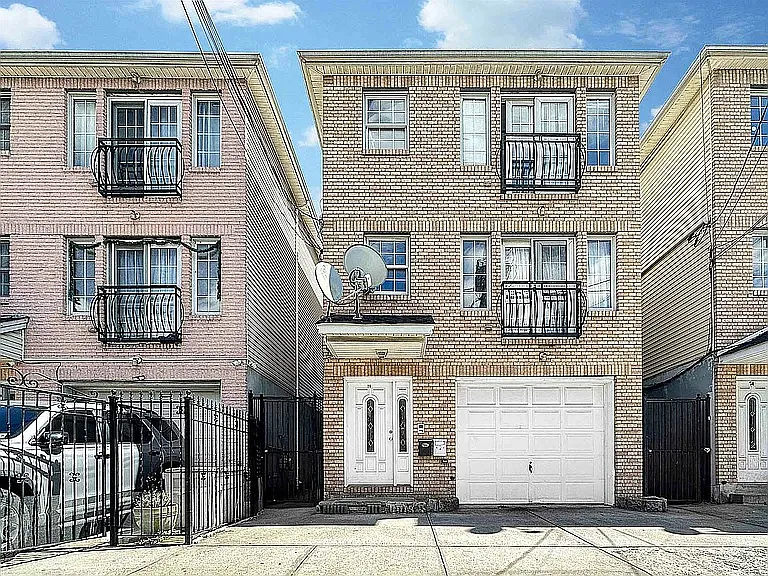 76 Dales Ave #3 — Photo 1