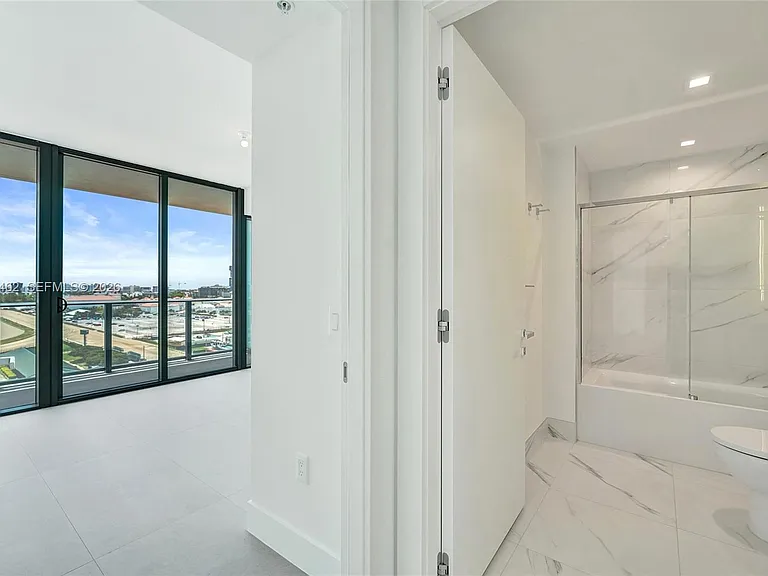 1170 E Hallandale Beach Blvd #1111 — Photo 33
