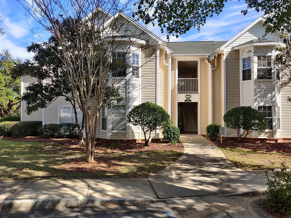 Front of Condo complex