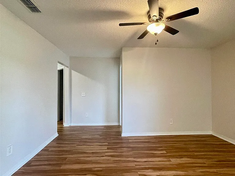 7747 Fenwick St — Photo 10