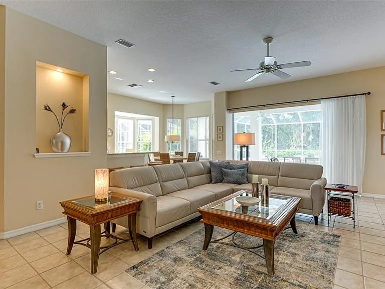 6920 Lennox Pl — Photo 7