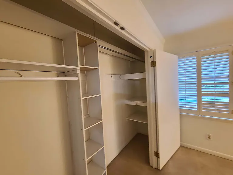 1002 Dixon Dr — Photo 21