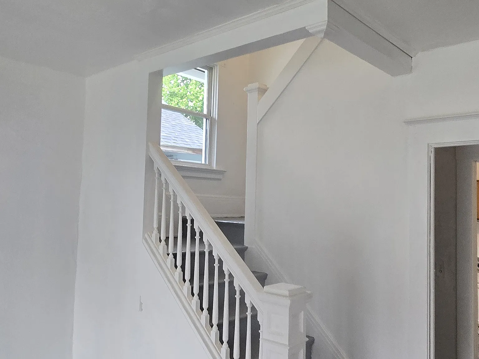 3 bed, $1,000 — Photo 2